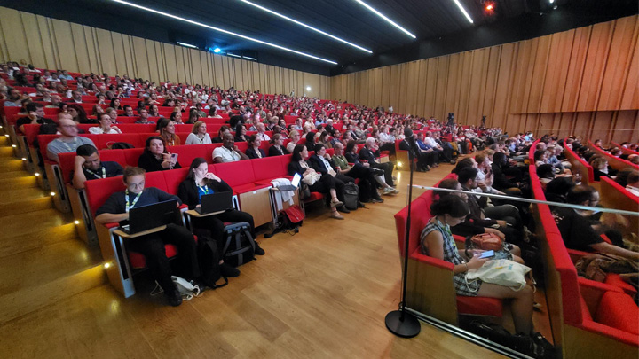 Les participants dans l'auditorium du Couvent des Jacobins