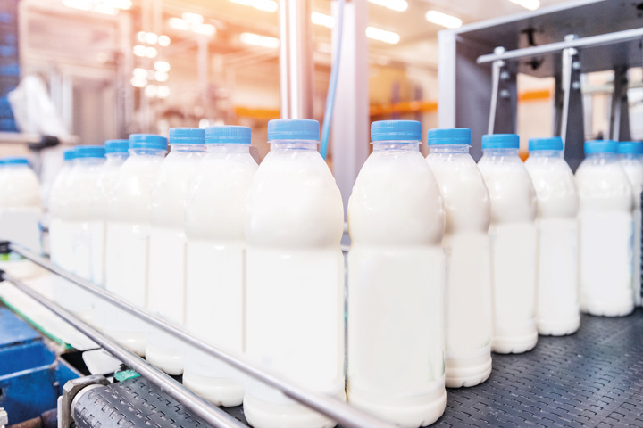Usine de production de bouteilles de lait